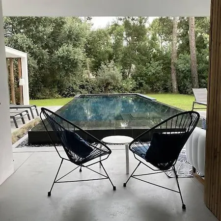 Les 3 Pins Avec Piscine Chauffee A Hossegor *