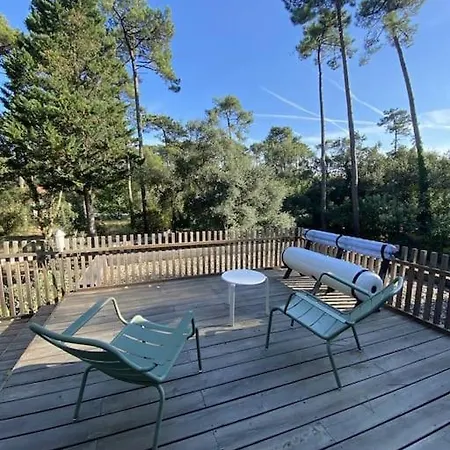 Les 3 Pins Avec Piscine Chauffee A Hossegor 别墅 *